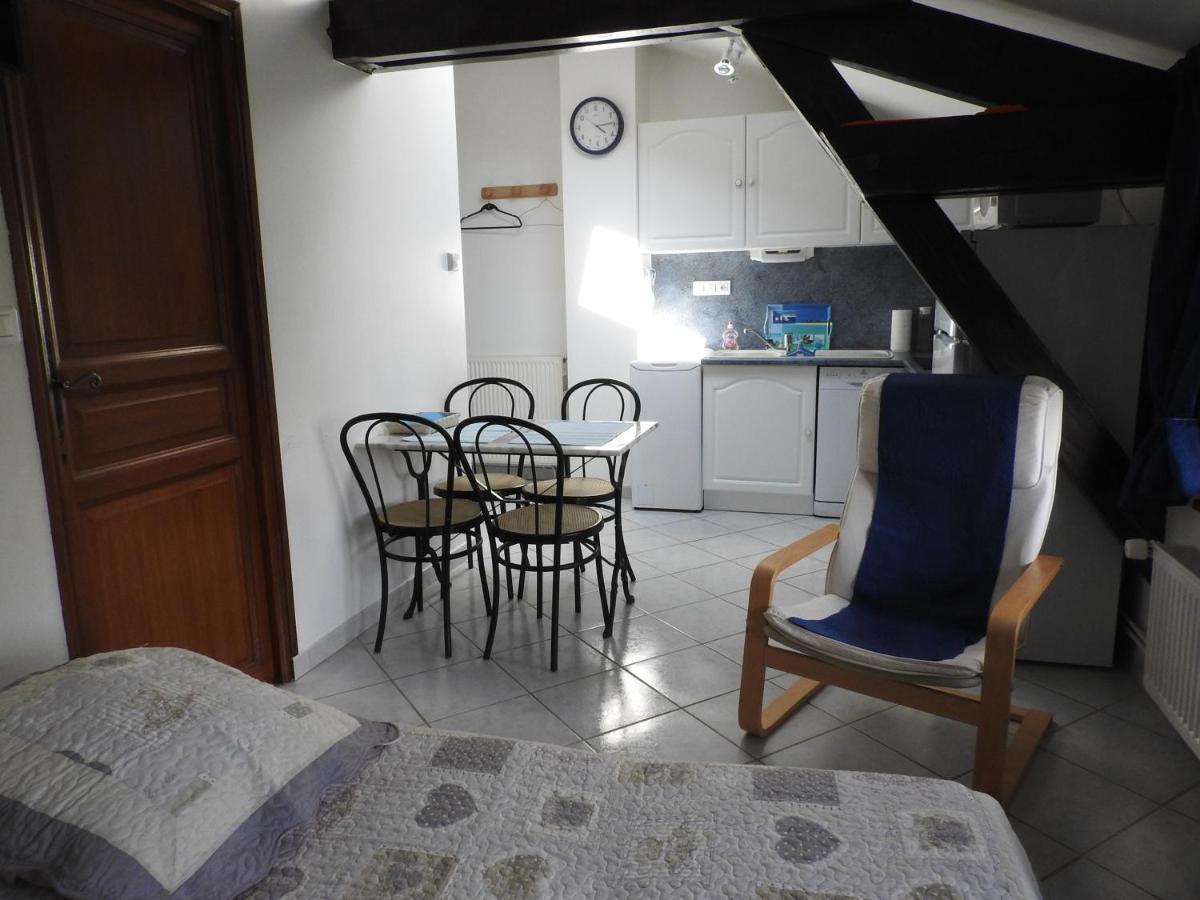 La Charmatiere Vila Haute-Rivoire Quarto foto