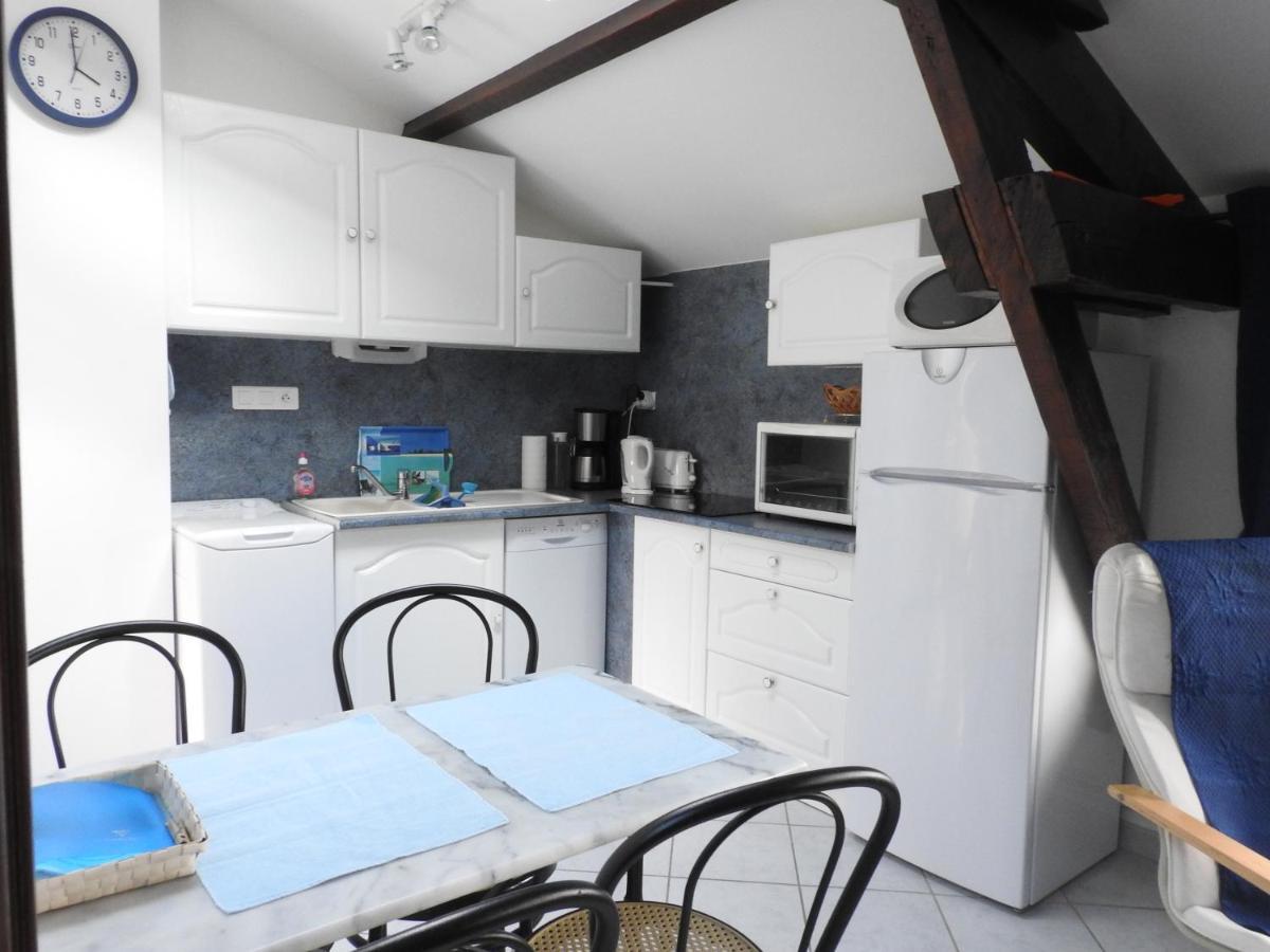 La Charmatiere Vila Haute-Rivoire Quarto foto